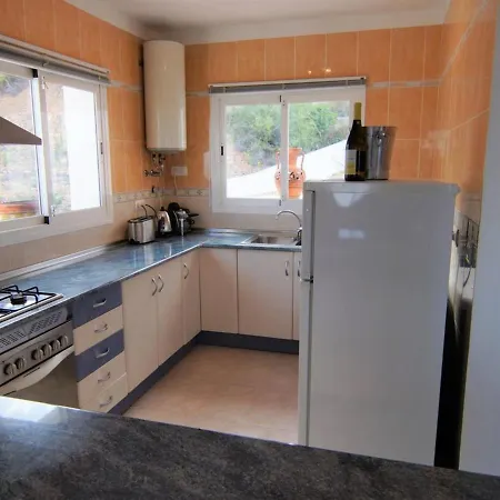 3-bed Bedar,pool, Views Villa Bedar